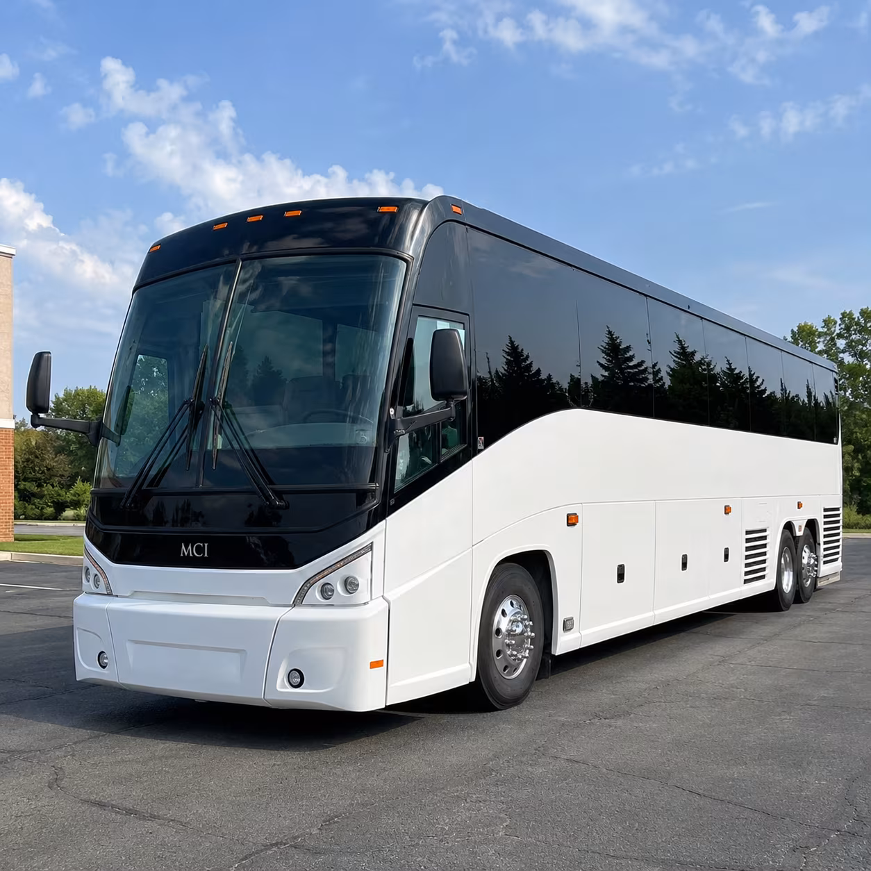 charter buses to the utica zoo and roscoe conkling park