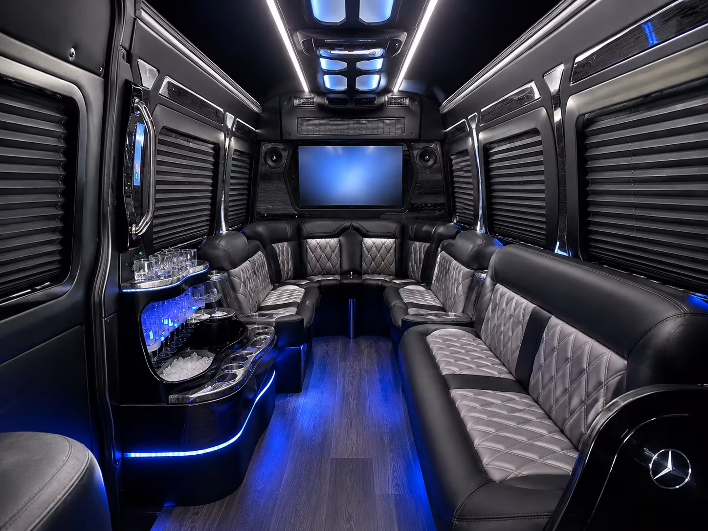 turning stone resort event shuttles for fight nights and golf tournaments