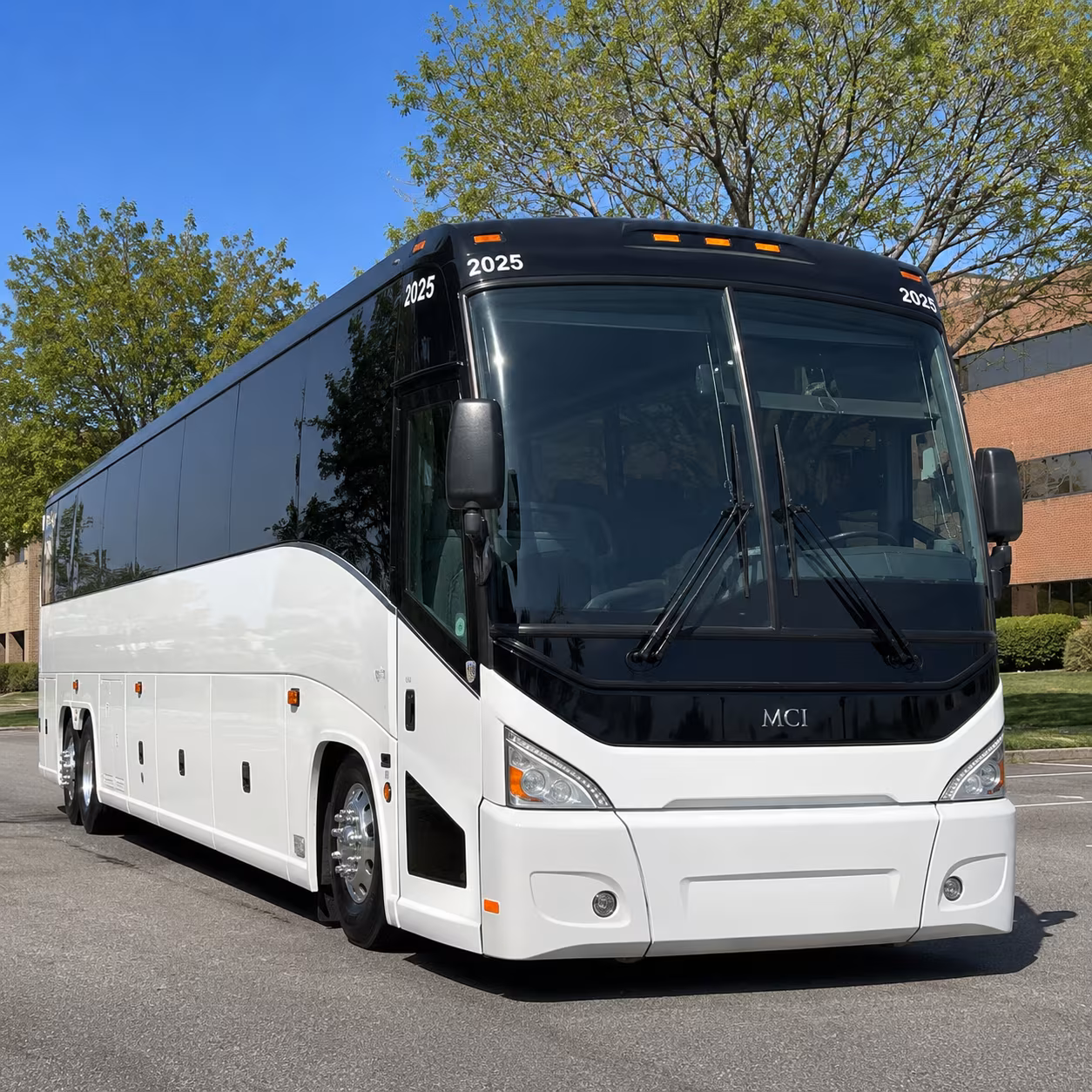 utica comets game day adirondack bank center event shuttles